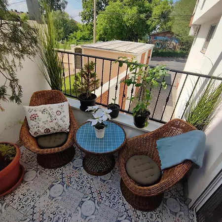 Emem Luxury * Belgrado