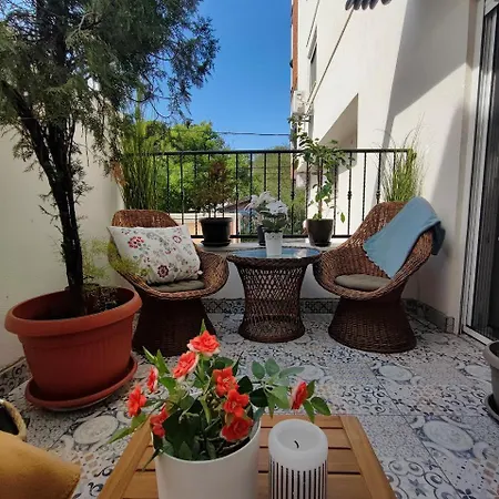 アパート Emem Luxury ベオグラード